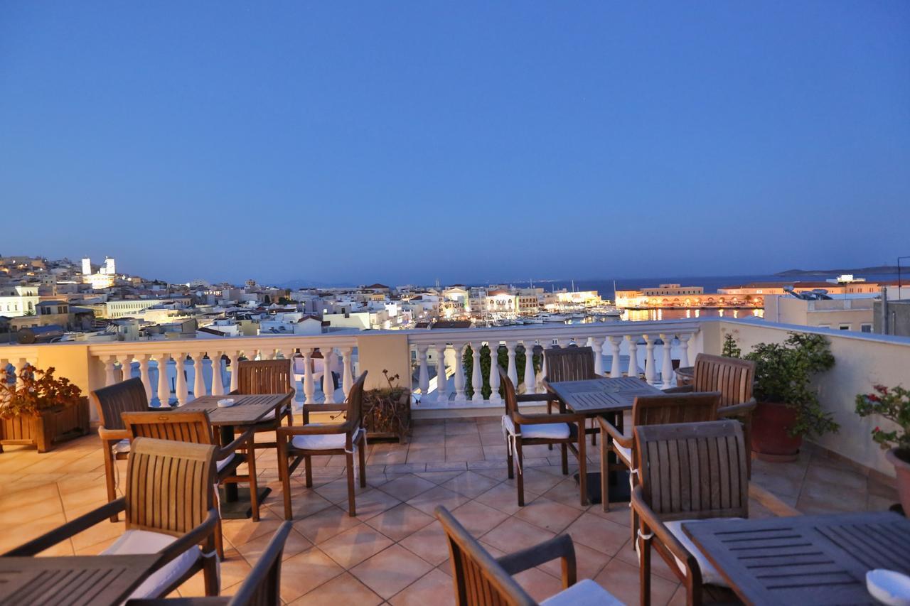 Aegli Hotell Ermoupoli Exteriör bild