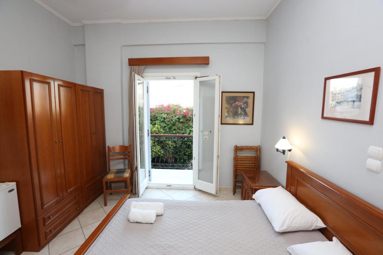 Aegli Hotell Ermoupoli Exteriör bild